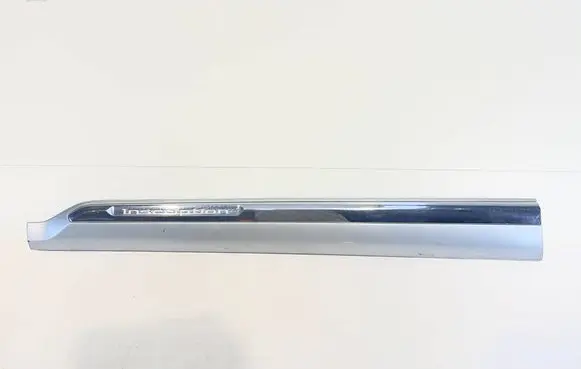 Volvo XC90 Front door trim (molding) 31448427
