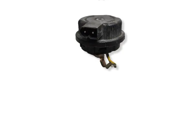 BMW 5 E34 Headlight/headlamp dust cover 132251