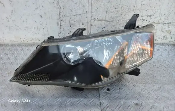 Mitsubishi Outlander Headlight/headlamp P5584 P5584L HCHR535