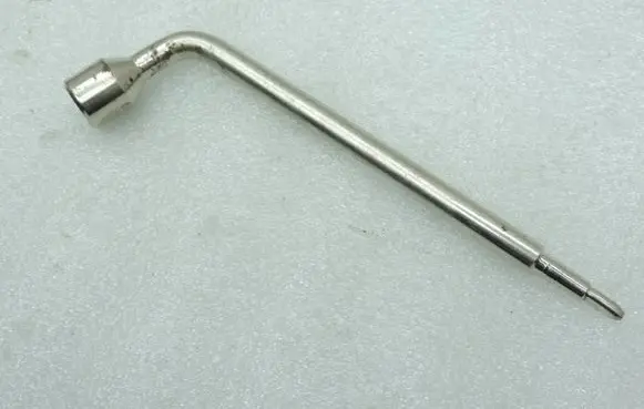 Opel Zafira C Wheel nut wrench 86VB17035AC