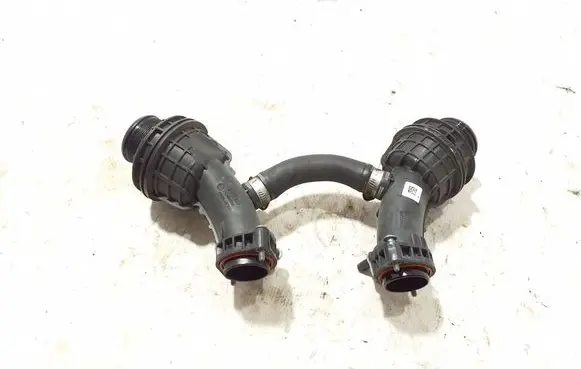 Porsche Panamera (971) Intercooler hose/pipe 06M145673CA