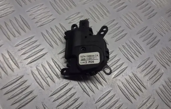 Ford Focus A/C air flow flap actuator/motor 1S7H-19B634-CA