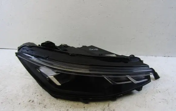 Volkswagen PASSAT B9 Headlight/headlamp 3J1941006