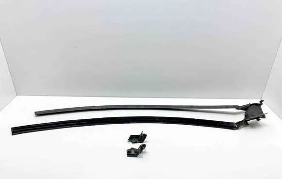 Mercedes-Benz SL R129 Door glass trim 1296900180 1296900280