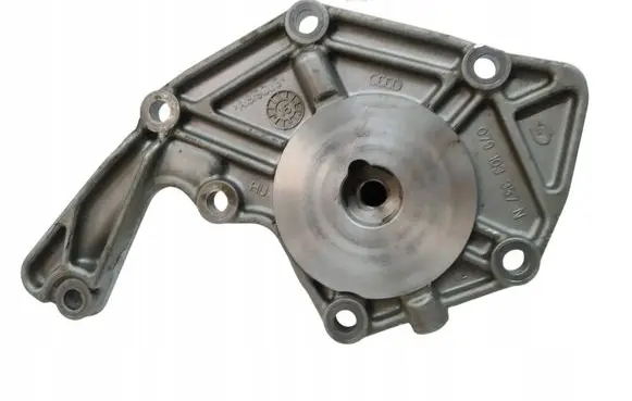 Audi RS7 C7 Other engine bay part 079103337N