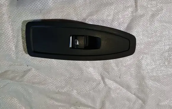 Electric window control switch