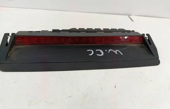 Volkswagen PASSAT CC Third/center stoplight 3C8945087B