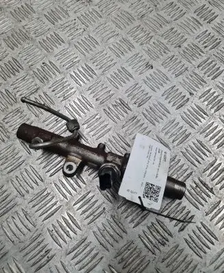 Nissan Qashqai Fuel main line pipe A2C27000234 5WS40440 H8200704217