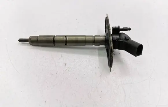 Audi A6 S6 C6 4F Fuel injector 059130277AA 050522
