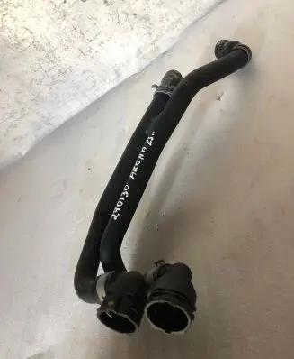 Seat Arona Engine coolant pipe/hose 2q0121156b