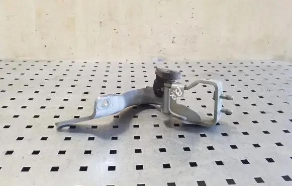 Audi Q7 4L Tailgate/trunk/boot hinge 4L0827300B