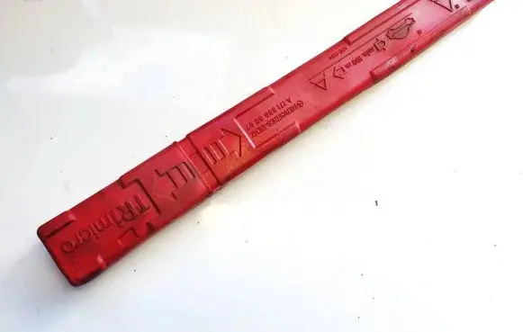 Mercedes-Benz CLS C219 Emergency warning sign a1718900097