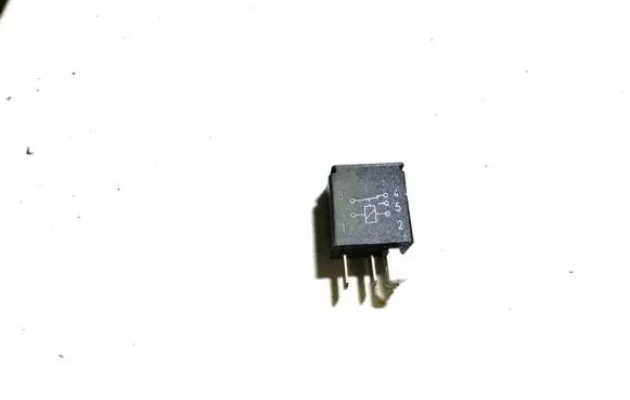 Volvo S80 Other relay 9441161 4rd00761400