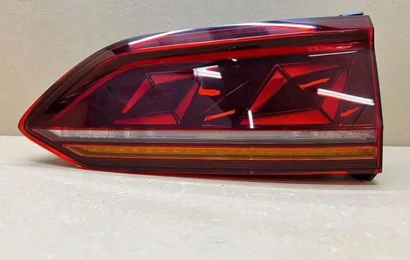 Volkswagen Touareg III Rear/tail lights 760945308B