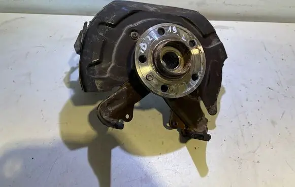 Seat Ibiza V (KJ) Front wheel hub 