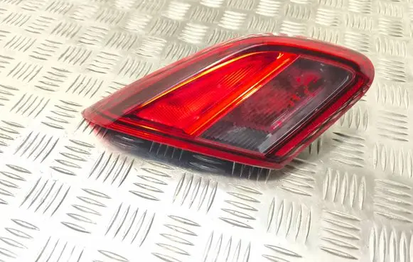Opel Corsa E Tailgate rear/tail lights 39012629 0287704118 460034366