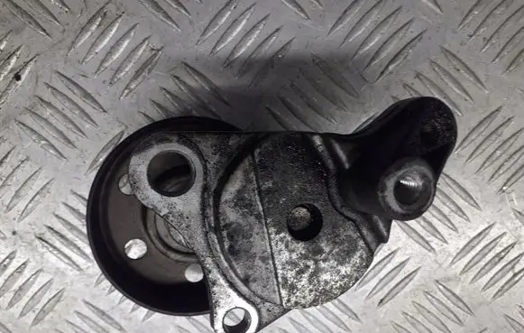 Toyota Corolla E120 E130 Alternator belt tensioner pulley 