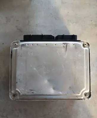 Audi A4 S4 B6 8E 8H Engine control unit/module 8e0909559 0261207596