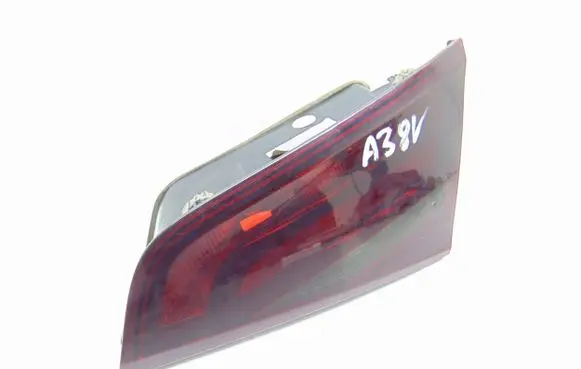 Audi A3 S3 8V Tailgate rear/tail lights 8V4945094