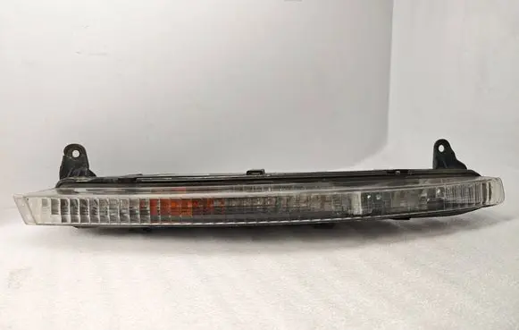 Front indicator light