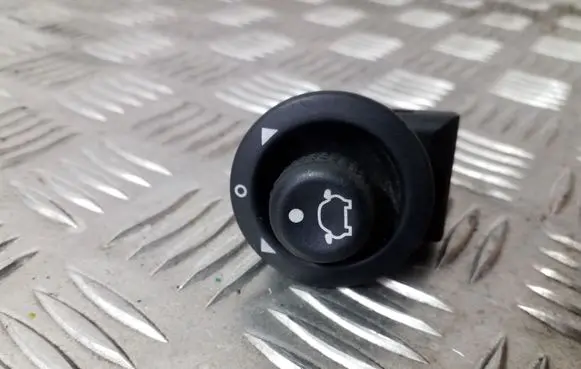 Ford Focus Wing mirror switch 93BG17B676BA