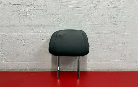 BMW X5 G05 Rear seat headrest 