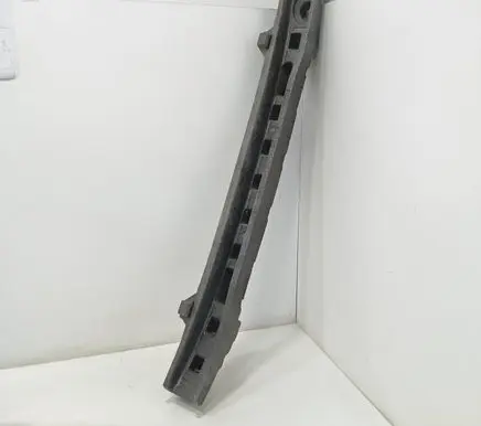 Volkswagen Touran I Front bumper foam support bar 