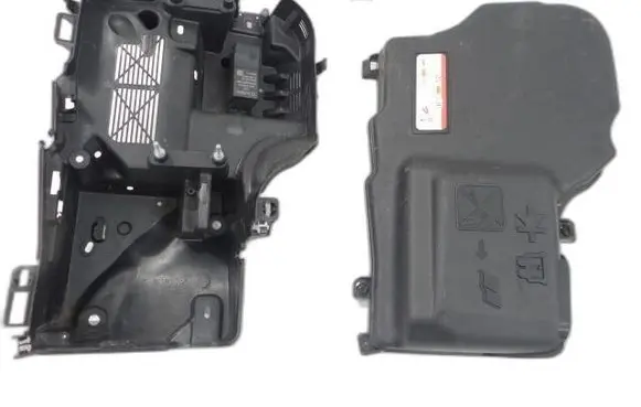 Peugeot 508 Fuse box set 9804406380