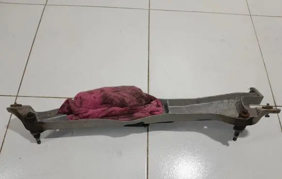 Cadillac SRX Front wiper linkage 25797171