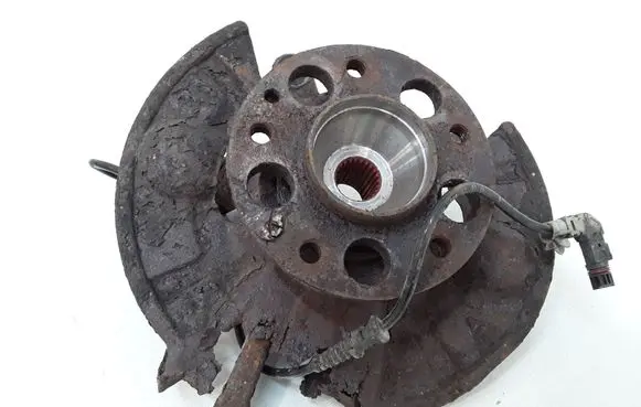 Mercedes-Benz A W168 Front wheel hub spindle knuckle