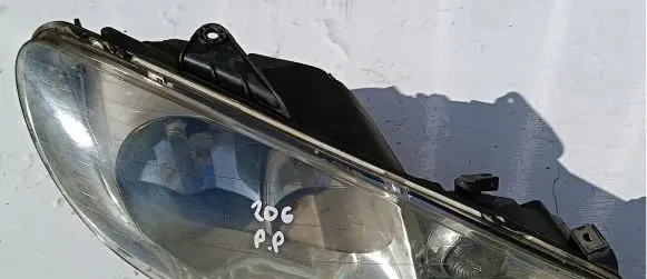 Peugeot 206 Headlight/headlamp 89002772