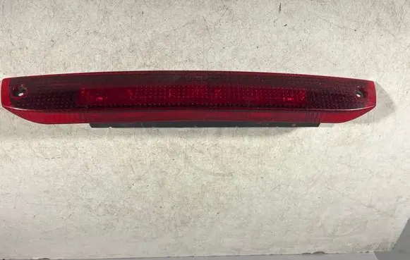 Ford Focus Third/center stoplight VP4M5X13A613A