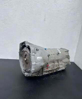 BMW X3 E83 Automatic gearbox 7572500 6HP28X 7573100