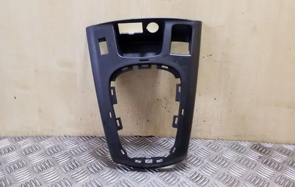 Renault Scenic III - Grand scenic III Gear shifter surround trim plastic 969330001R 969330007R