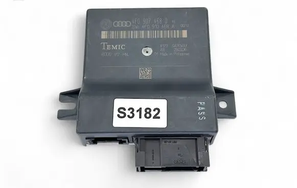 Audi A6 S6 C6 4F Gateway control module 4F0907468D 4F0910468A