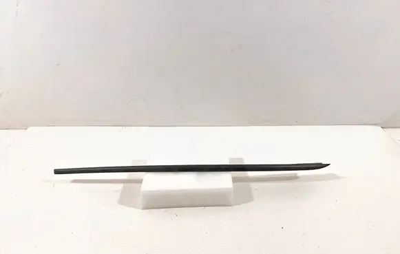 Volkswagen Golf Sportsvan Windshield trim 510854328 510854328A