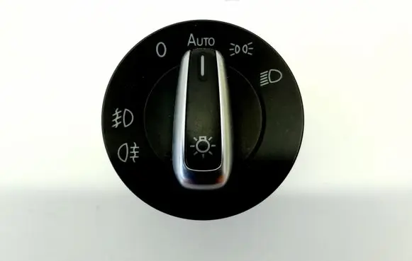 Volkswagen Tiguan Light switch 3C8941431A