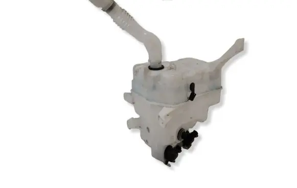 Lexus CT 200H Windshield washer fluid reservoir/tank 060851501