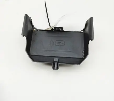 BMW 5 G30 G31 G38 Wireless charging module 5A62828