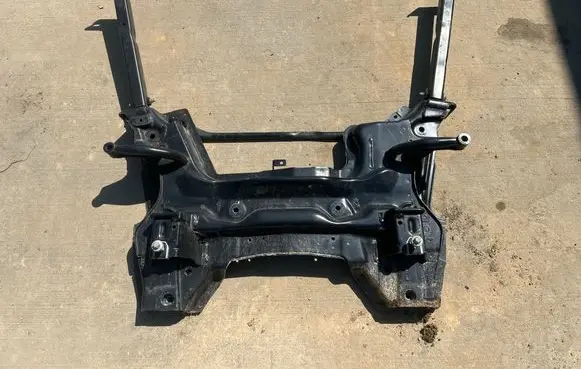 Opel Crossland X Front subframe