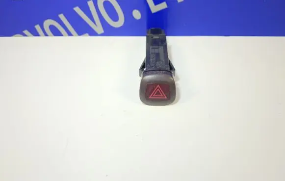 Volvo XC90 Hazard light switch 9168302
