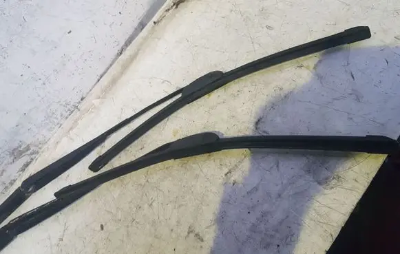 Honda CR-V Windshield/front glass wiper blade 