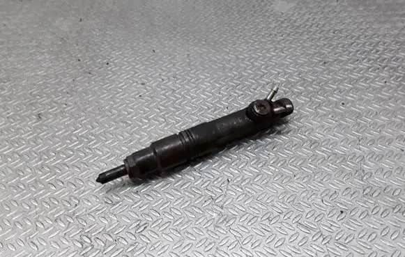Volvo V70 Fuel injector 074130201Q