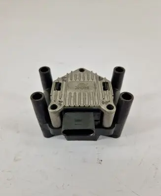 Volkswagen PASSAT B5.5 High voltage ignition coil U2003