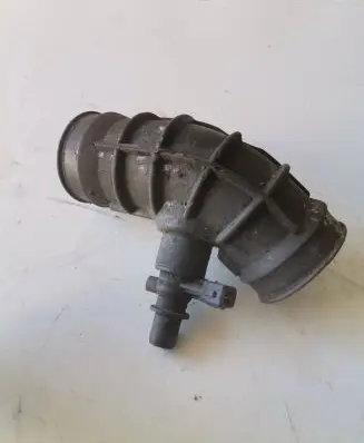 Volvo S80 Turbo air intake inlet pipe/hose 30636854