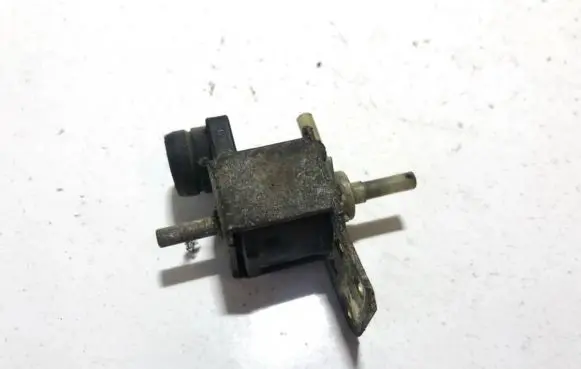 Toyota Avensis Verso Turbo solenoid valve