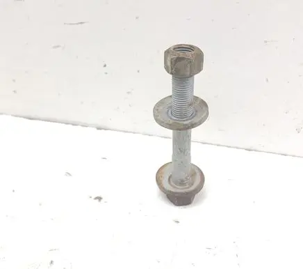 Porsche Cayenne (92A) Front suspension camber bolt 