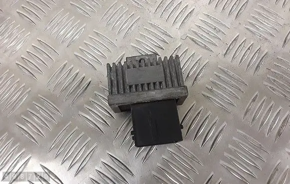 Nissan Qashqai Glow plug pre-heat relay