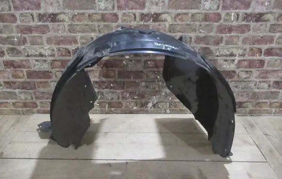 Nissan Qashqai Front arch 