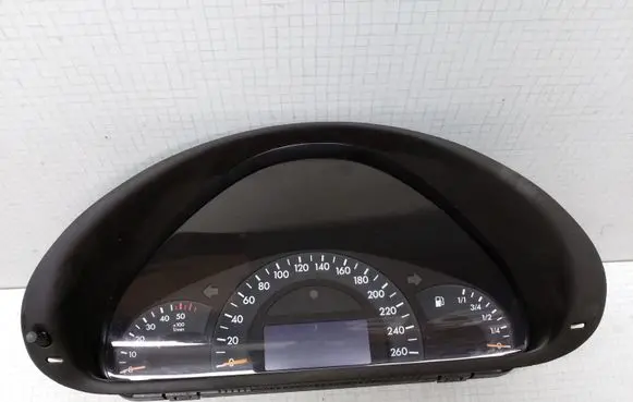 Mercedes-Benz C AMG W203 Speedometer (instrument cluster) A2035407111 88311323